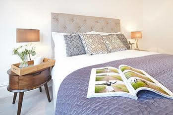 Stayo Exeter Street 3* Londra
